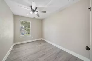 5418 Rock Springs Dr, La Porte, TX 77571 - Photo 22