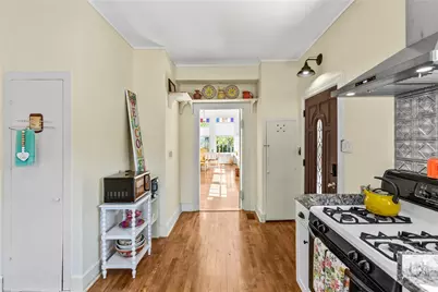 2927 Bernardo De Galvez Avenue, Galveston, TX 77550 - Photo 16