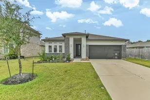 14226 Lake Lodge Dr Dr, Conroe, TX 77384 - Photo 1