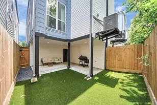 2211 Staples St, Houston, TX 77026 - Photo 20