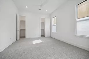 1105 W 21st St, Houston, TX 77008 - Photo 16