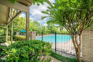 10047 Westpark Dr, Houston, TX 77042 - Photo 26