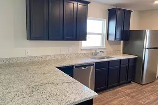 521 Locksley Cove, Jarrell, TX 76537 - Photo 8