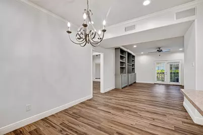 11711 Memorial Drive #649, Houston, TX 77024 - Photo 12