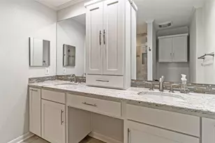 4710 Post Oak Timber Dr, Houston, TX 77056 - Photo 16