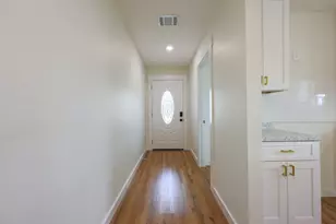 228 5914-10, Cleveland, TX 77327 - Photo 4