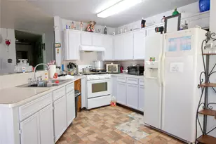 2310 Kings Ct St, Beaumont, TX 77701 - Photo 8