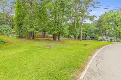 13149 S Lee Shore Drive, Willis, TX 77318 - Photo 6