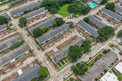 2025 Winrock Boulevard #165, Houston, TX 77057 - Photo 24