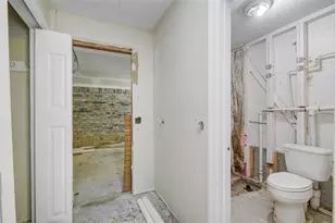 102 S Bow Dr, Jones Creek, TX 77541 - Photo 40