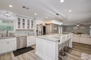 102 S Bow Dr, Jones Creek, TX 77541 - Photo 20