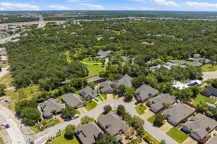 907 Grand Oaks Cir, College Station, TX 77840 - Photo 36