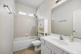26111 Silver Timbers Ln, Katy, TX 77494 - Photo 18
