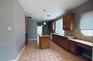 16619 Palisades Point Dr, Houston, TX 77059 - Photo 14