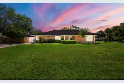 8202 Glencrest Street, Houston, TX 77061 - Photo 1