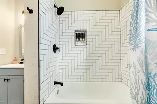 1118 Avenue K, Galveston, TX 77550 - Photo 24