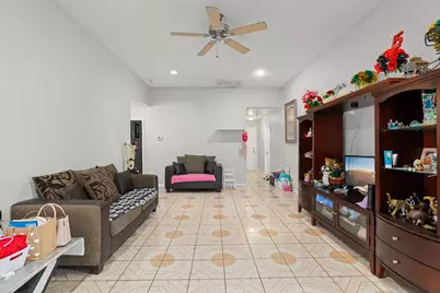 9708 Lockwood Drive, Houston, TX 77016 - Photo 10