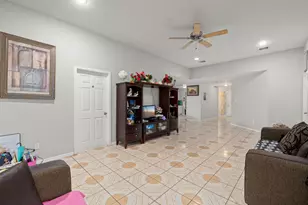 9708 Lockwood Dr, Houston, TX 77016 - Photo 12