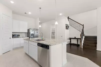 1307 Bowen Drive, League City, TX 77573 - Photo 8
