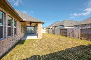 10337 Bayou Oaks Dr, Conroe, TX 77385 - Photo 44