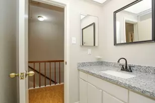 9656 Westview Dr, Houston, TX 77055 - Photo 24
