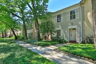 9656 Westview Dr, Houston, TX 77055 - Photo 4