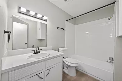 427 Hollyvale Drive #12, Houston, TX 77060 - Photo 18