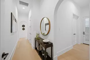 112 E 27th St, Houston, TX 77008 - Photo 10