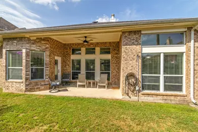 2105 Forest Glen Lane, Kemah, TX 77565 - Photo 32