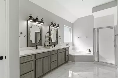 2105 Forest Glen Lane, Kemah, TX 77565 - Photo 30