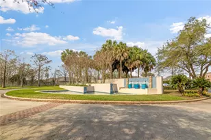 2105 Forest Glen Ln, Kemah, TX 77565 - Photo 40