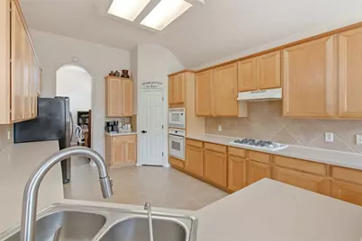 2105 Forest Glen Lane, Kemah, TX 77565 - Photo 20