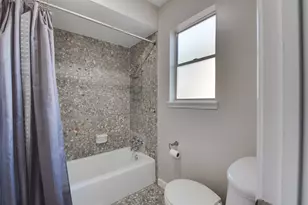 5019 Oak Shadows Dr, Houston, TX 77091 - Photo 46