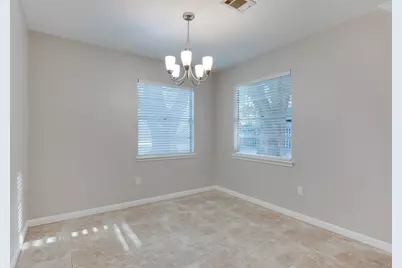 5019 Oak Shadows Drive, Houston, TX 77091 - Photo 16