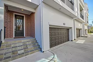 1536 Dian St, Houston, TX 77008 - Photo 2