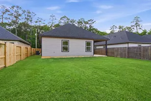 1105 W Lyle St, Cleveland, TX 77327 - Photo 26