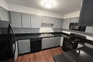 2002-P01 Pl Rebecca Ln, Houston, TX 77090 - Photo 8