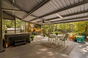 141 White Oak St, Point Blank, TX 77364 - Photo 4