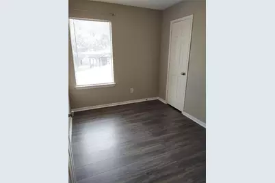 10802 Meadow Walk Lane, Houston, TX 77067 - Photo 20