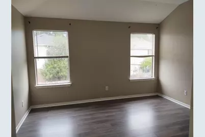 10802 Meadow Walk Lane, Houston, TX 77067 - Photo 16