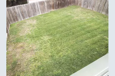 10802 Meadow Walk Lane, Houston, TX 77067 - Photo 26