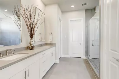 620 Delano Street, Houston, TX 77003 - Photo 8