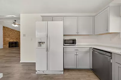 1915 Aldates Drive, Houston, TX 77015 - Photo 18