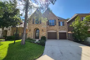 8811 Van Allen Dr, The Woodlands, TX 77381 - Photo 2