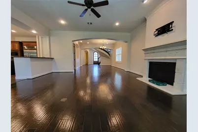 8811 Van Allen Drive, The Woodlands, TX 77381 - Photo 10