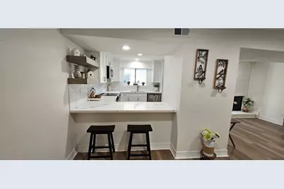 724 Country Place Drive #E, Houston, TX 77079 - Photo 14
