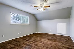 12346 Huntington Venture Dr, Houston, TX 77099 - Photo 20