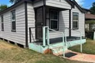 505 E 39th St, Houston, TX 77022 - Photo 1