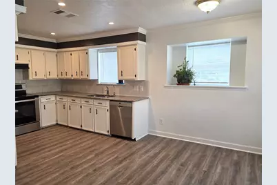 3748 Pin Oak Drive, Conroe, TX 77301 - Photo 6