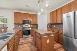 1069 Shadow Glenn Dr, Conroe, TX 77301 - Photo 4